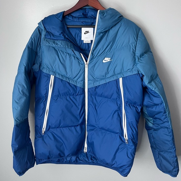 Nike Other - Nike blue puffer